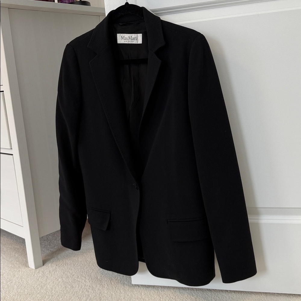 Max Mara Virgin Wool Black Blazer Pointed Collar Button Closure - Picture 8 of 14